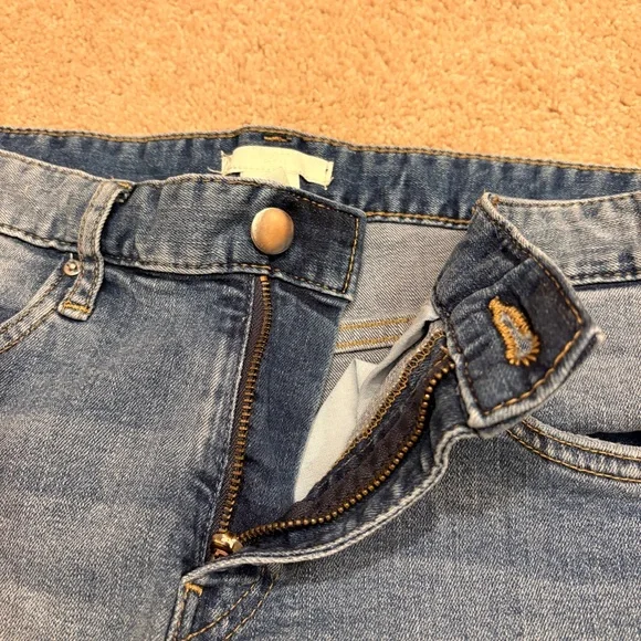 HM Distressed Denim Shorts Womens Size 6 Stretch Cotton Daisy Dukes Festival - Picture 5 of 9